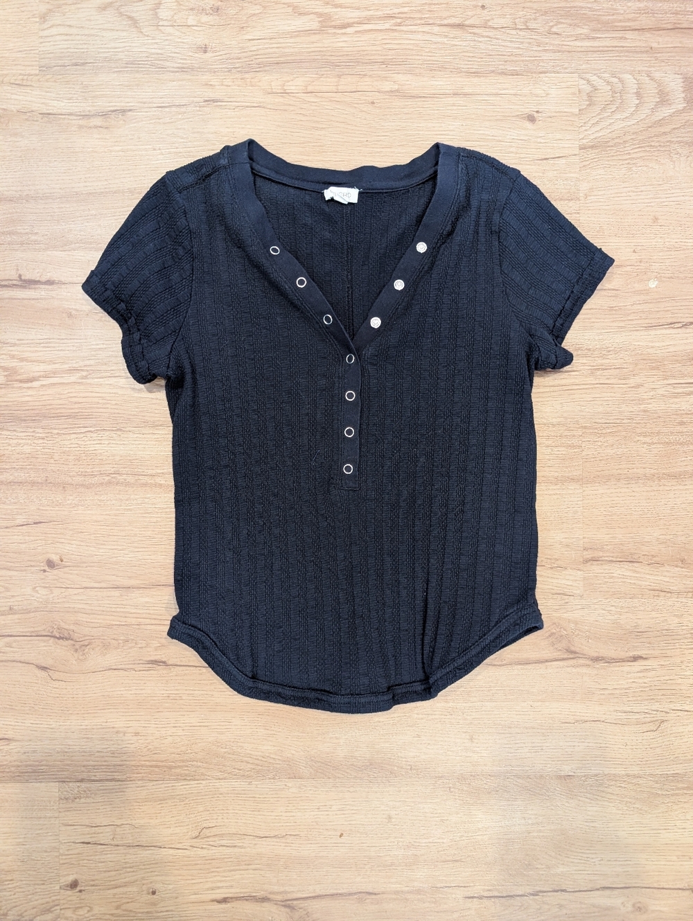 Pilcro | Andie Ribbed Henley Top | Black | Large